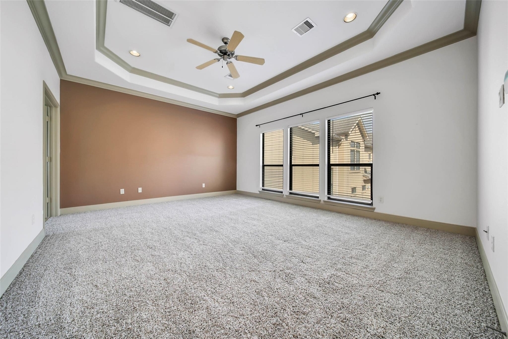5221 Eigel Street - Photo 15