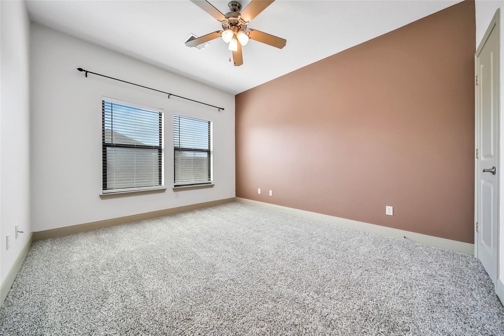 5221 Eigel Street - Photo 20