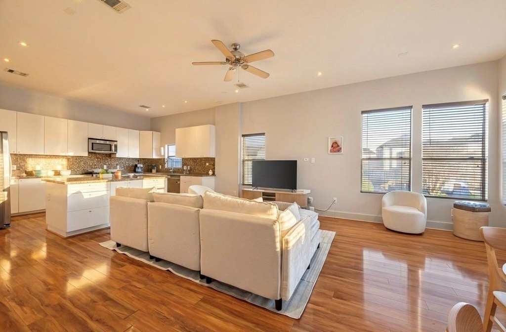5111 Cornish Street - Photo 3