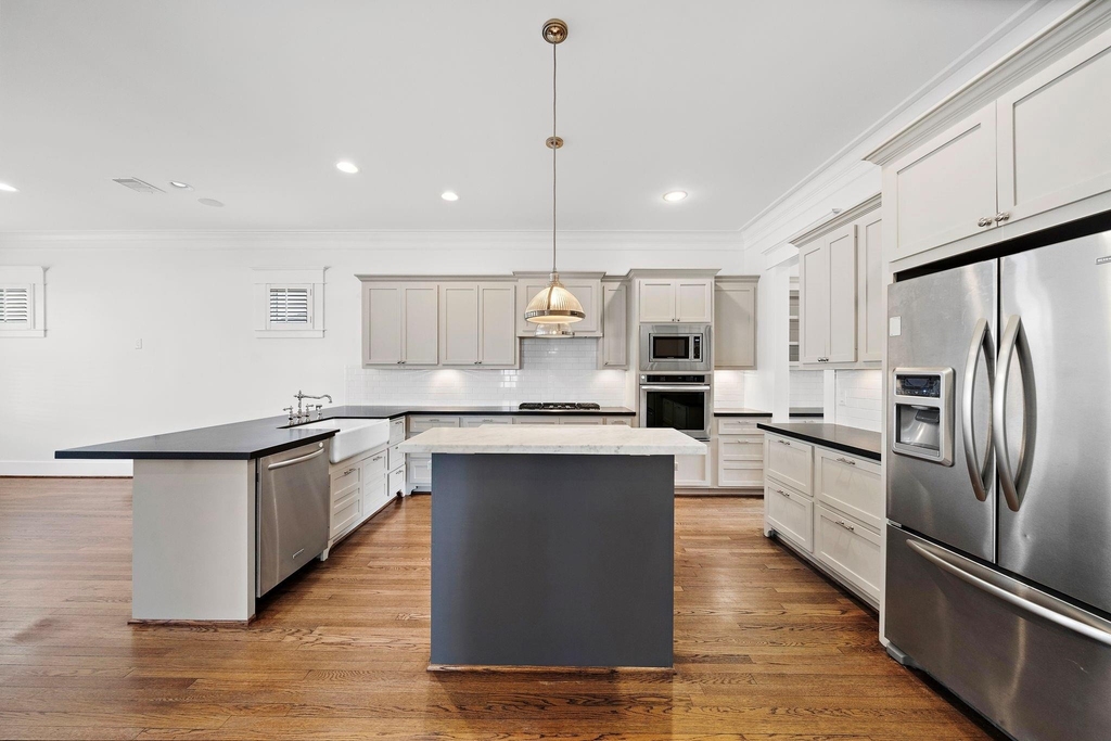 931 W Cottage Street - Photo 10