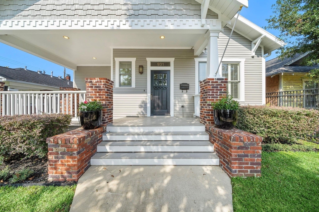931 W Cottage Street - Photo 3