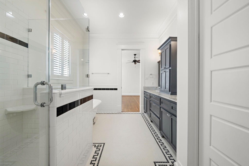 931 W Cottage Street - Photo 19