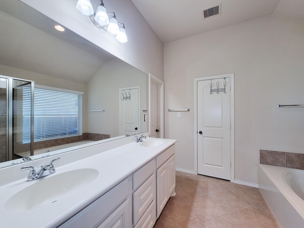 2710 Bamboo Lane - Photo 29
