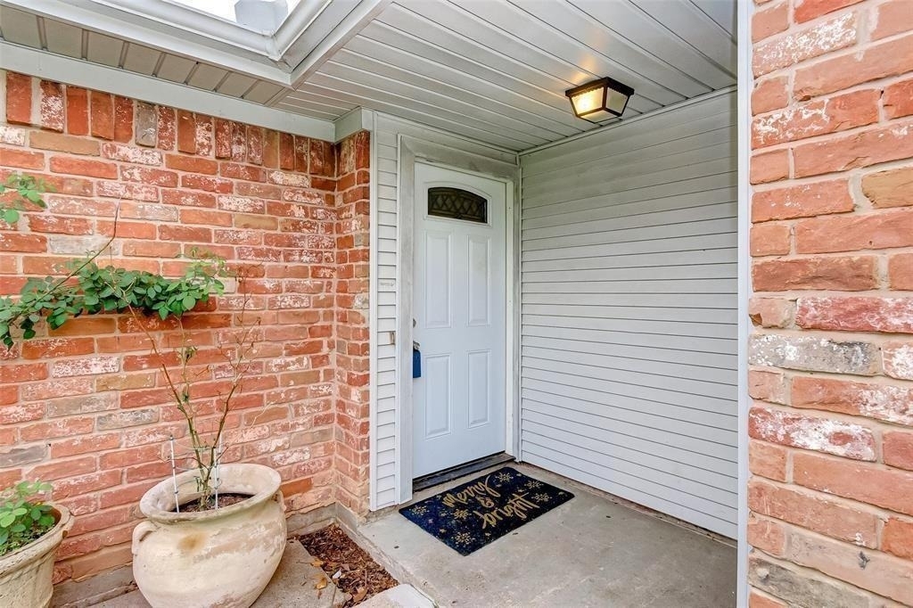 931 Grand Junction Drive - Photo 3