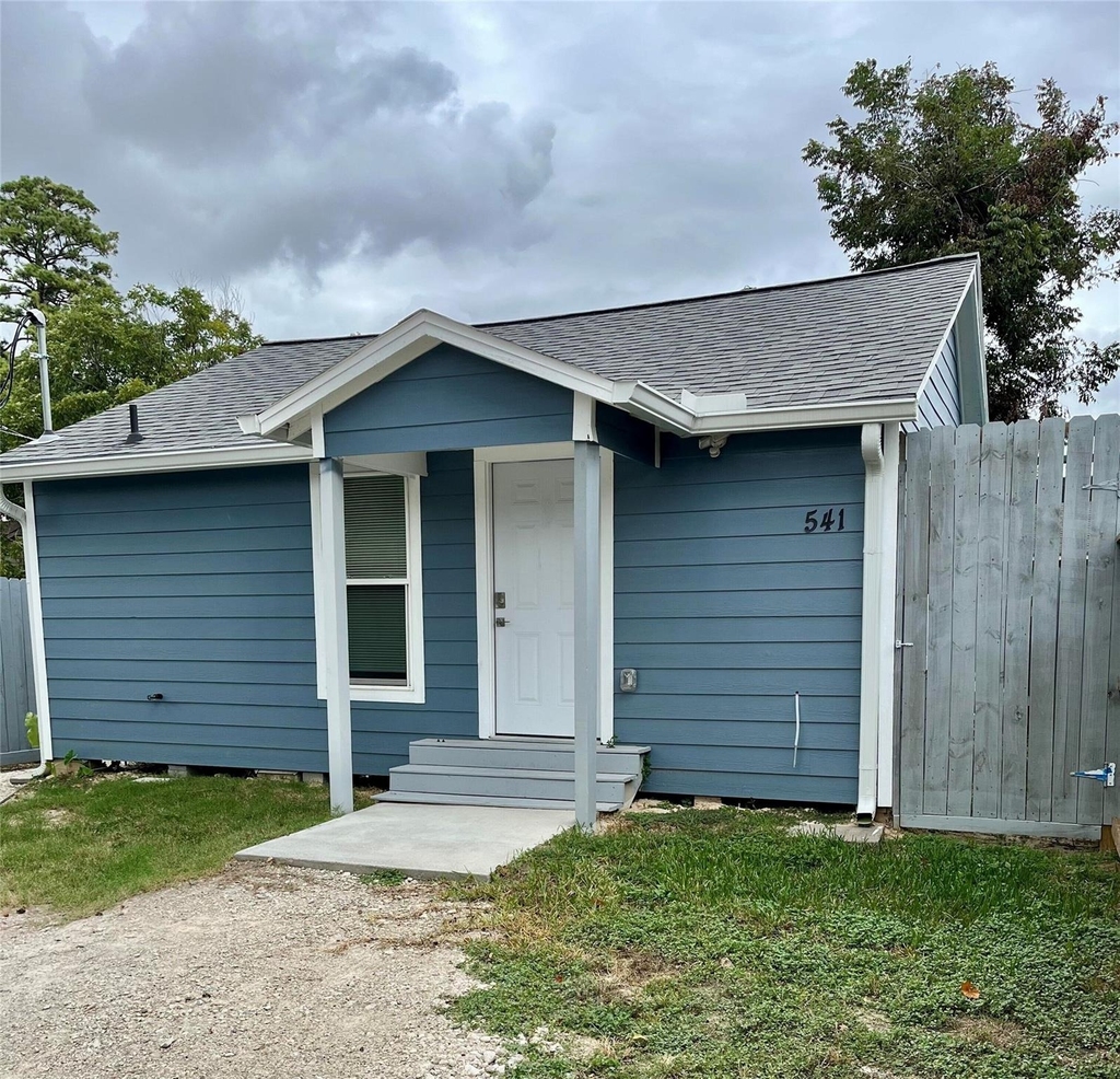 7201 Helmers Street - Photo 1