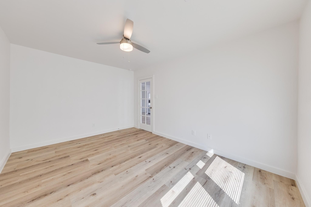 3635 Ward Street - Photo 16
