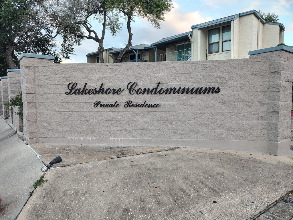4001 Nasa Parkway - Photo 16