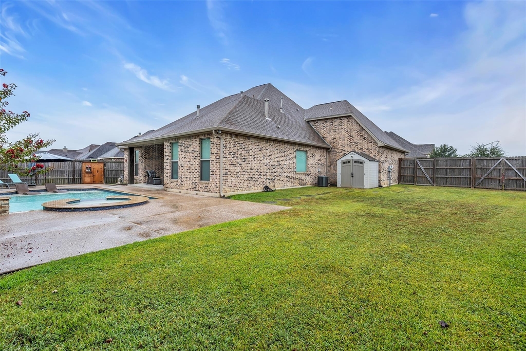 209 Mandavilla Way - Photo 40