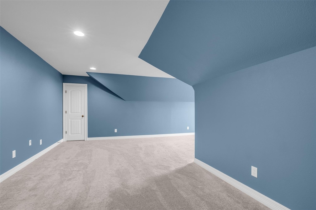 209 Mandavilla Way - Photo 30