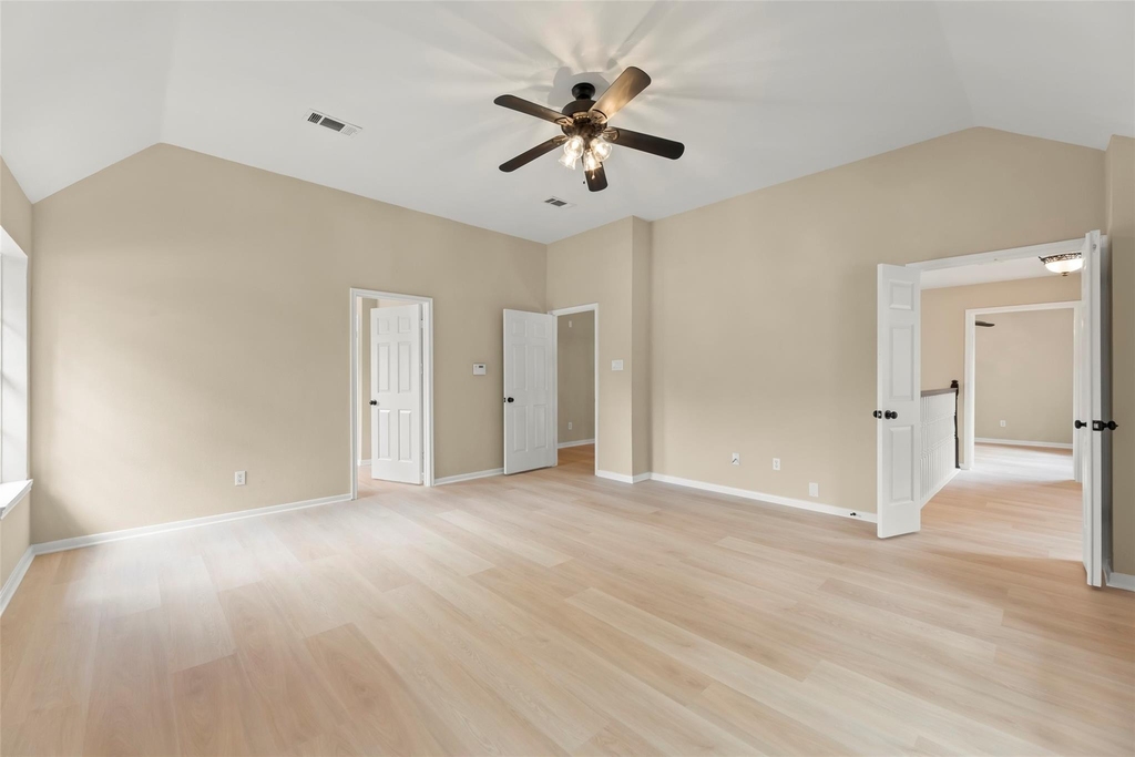 3230 Serene Oak Drive - Photo 27