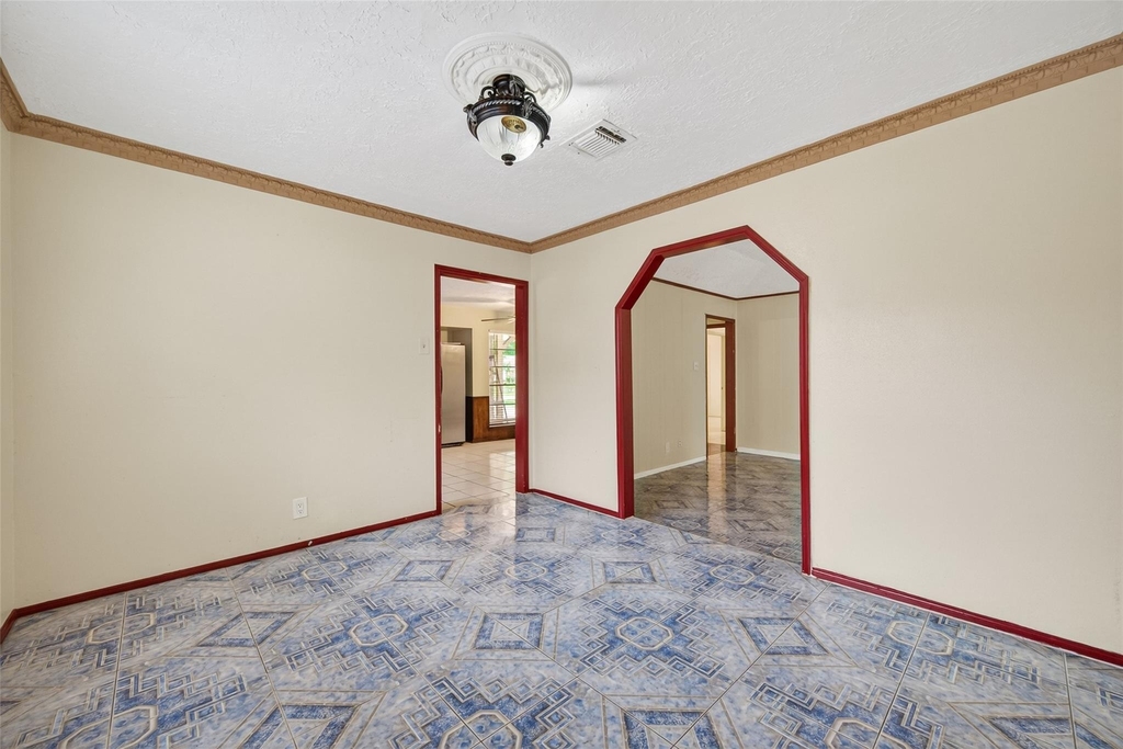 9318 Benning Drive - Photo 15