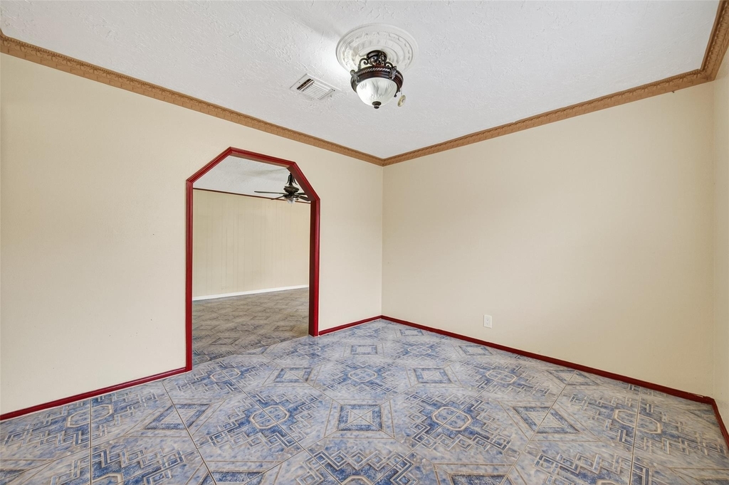 9318 Benning Drive - Photo 14