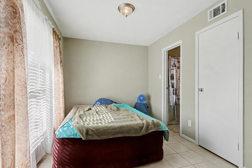 3506 Cove View Boulevard - Photo 10