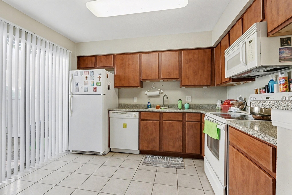 3506 Cove View Boulevard - Photo 4