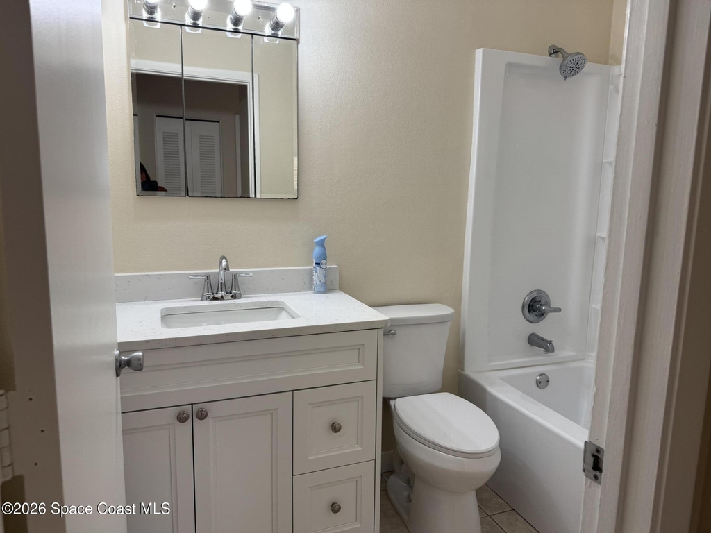 865 Ne Nevada Drive Ne - Photo 11