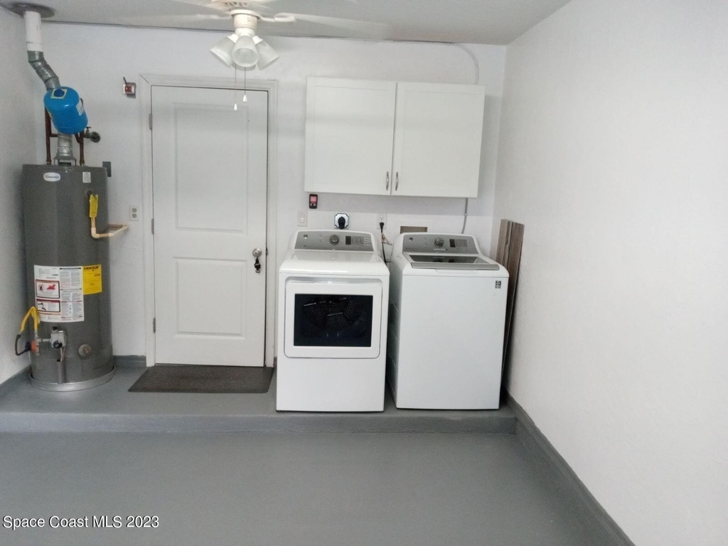 3679 Oakhill Drive - Photo 31