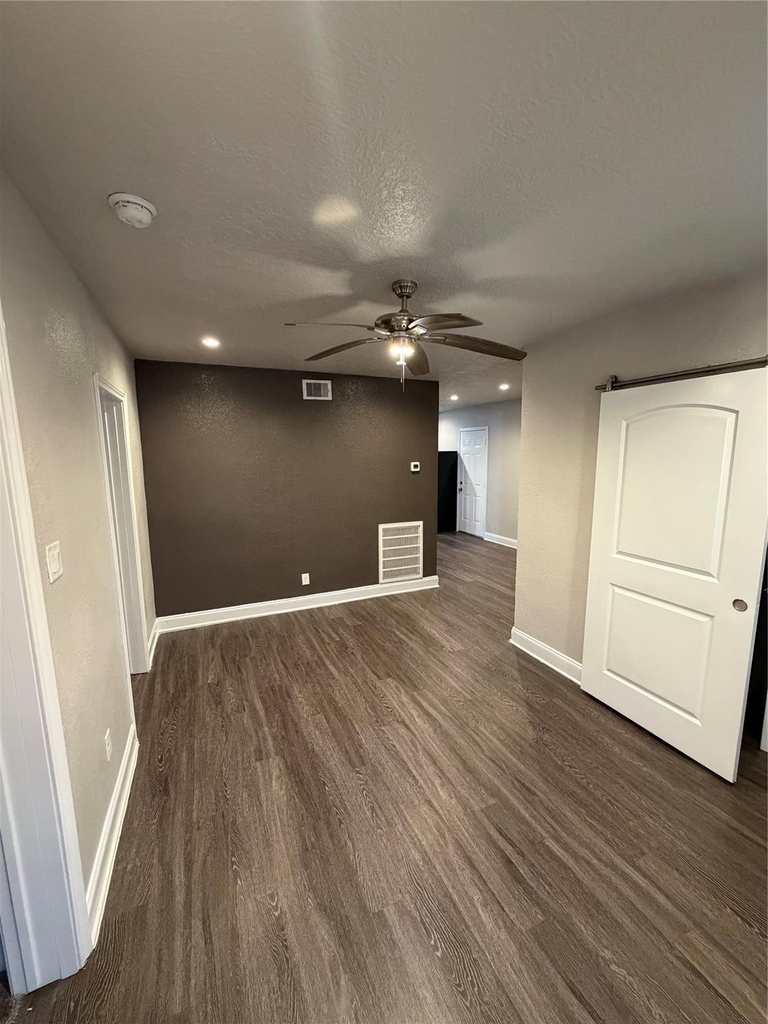 4630 Woodside Street - Photo 0