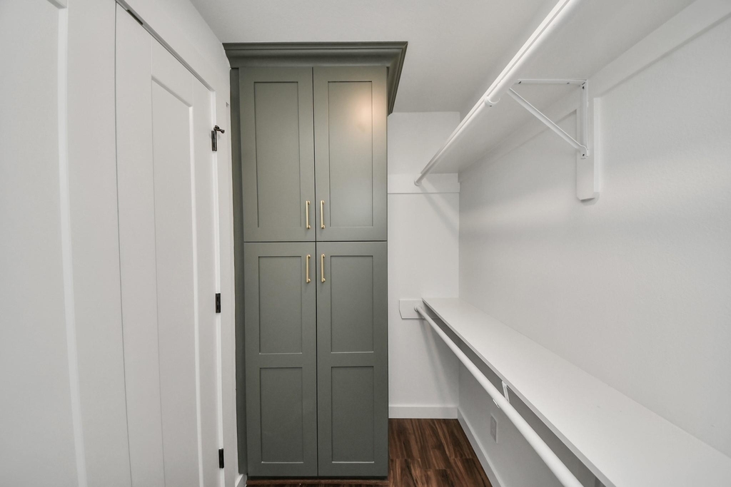 1015 E 32nd Street - Photo 23