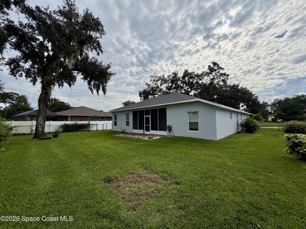1051 Meadowbrook Road Ne - Photo 19
