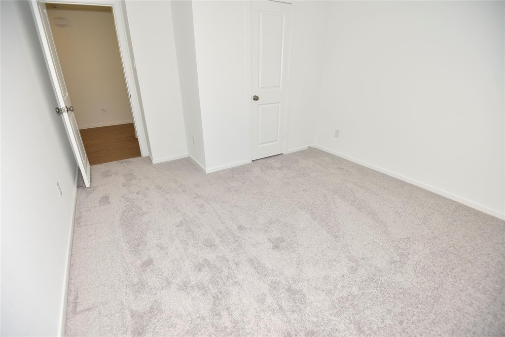 21599 Casavatore Drive - Photo 12
