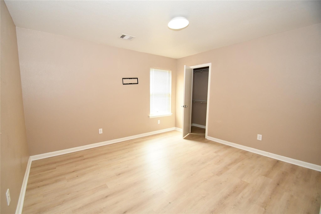 6618 Hawthorne Falls Lane - Photo 40