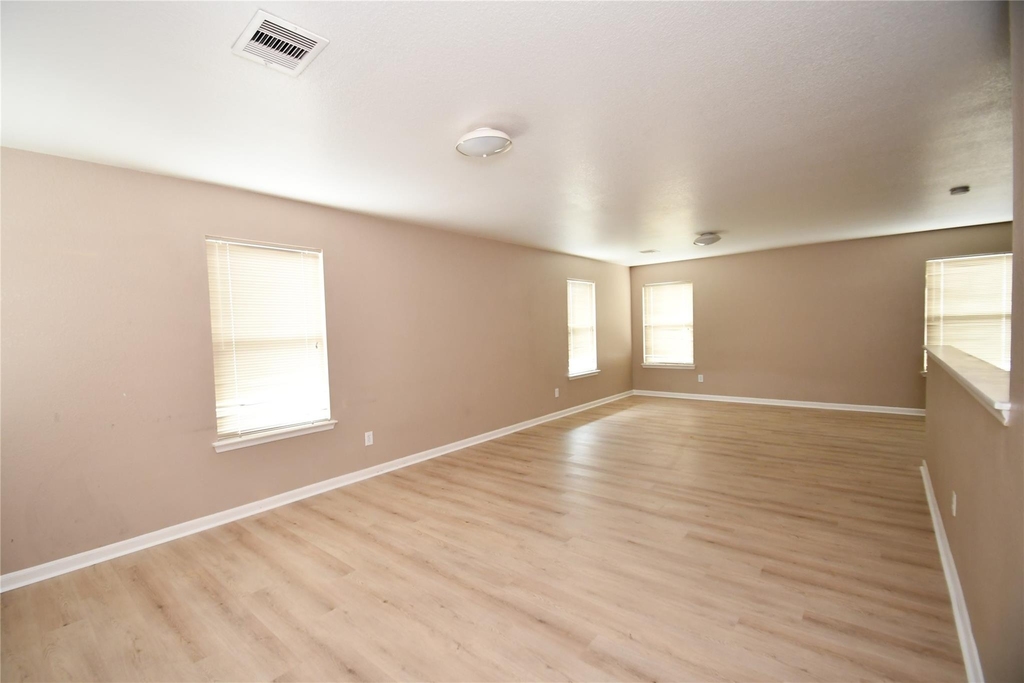 6618 Hawthorne Falls Lane - Photo 39