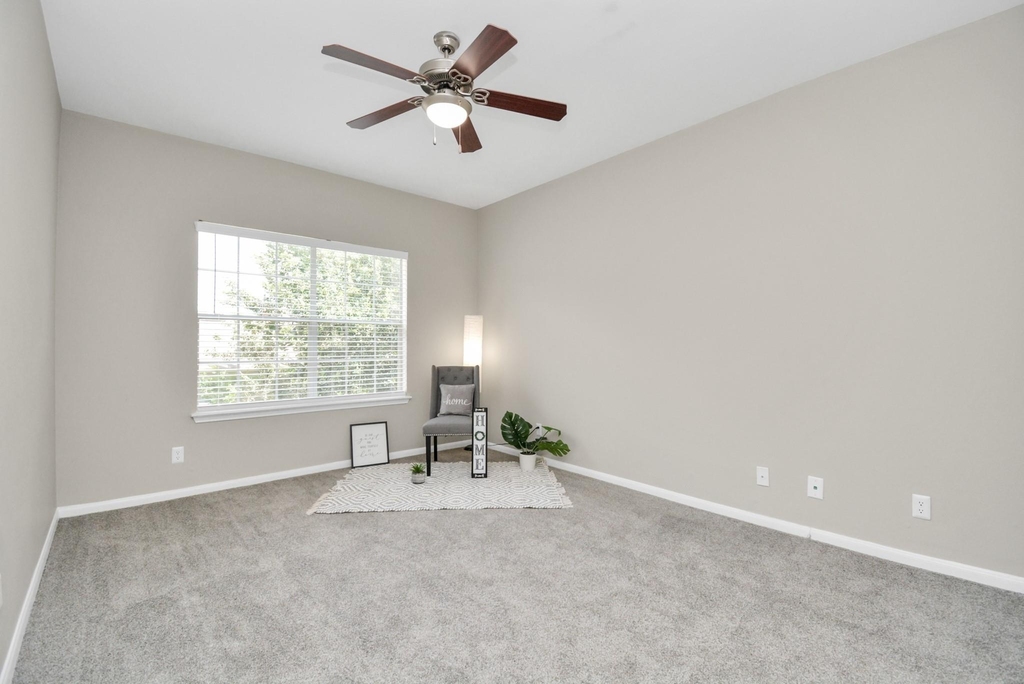 2222 Maroneal Street - Photo 5