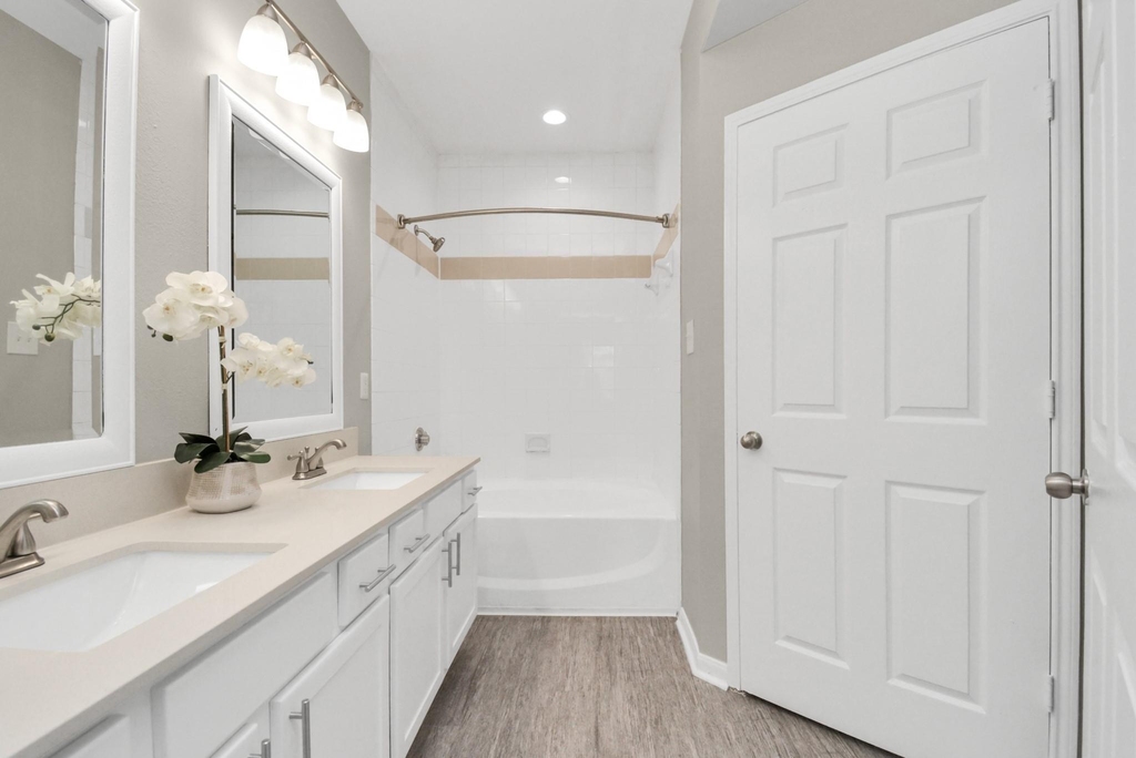 2222 Maroneal Street - Photo 6