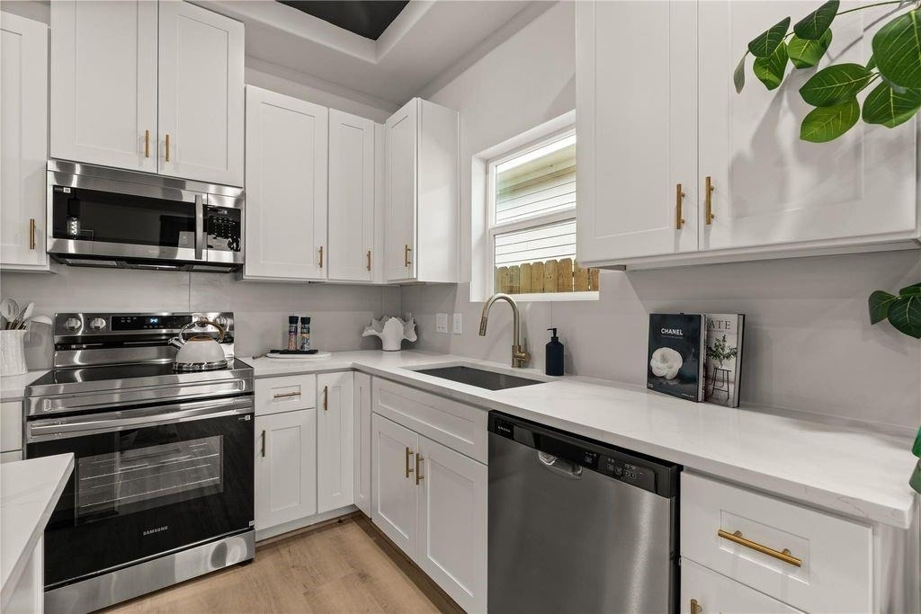 4335 Alvin Street - Photo 16