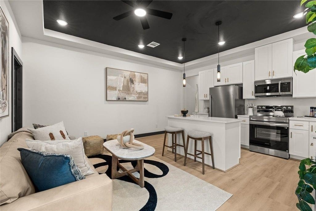 4335 Alvin Street - Photo 9