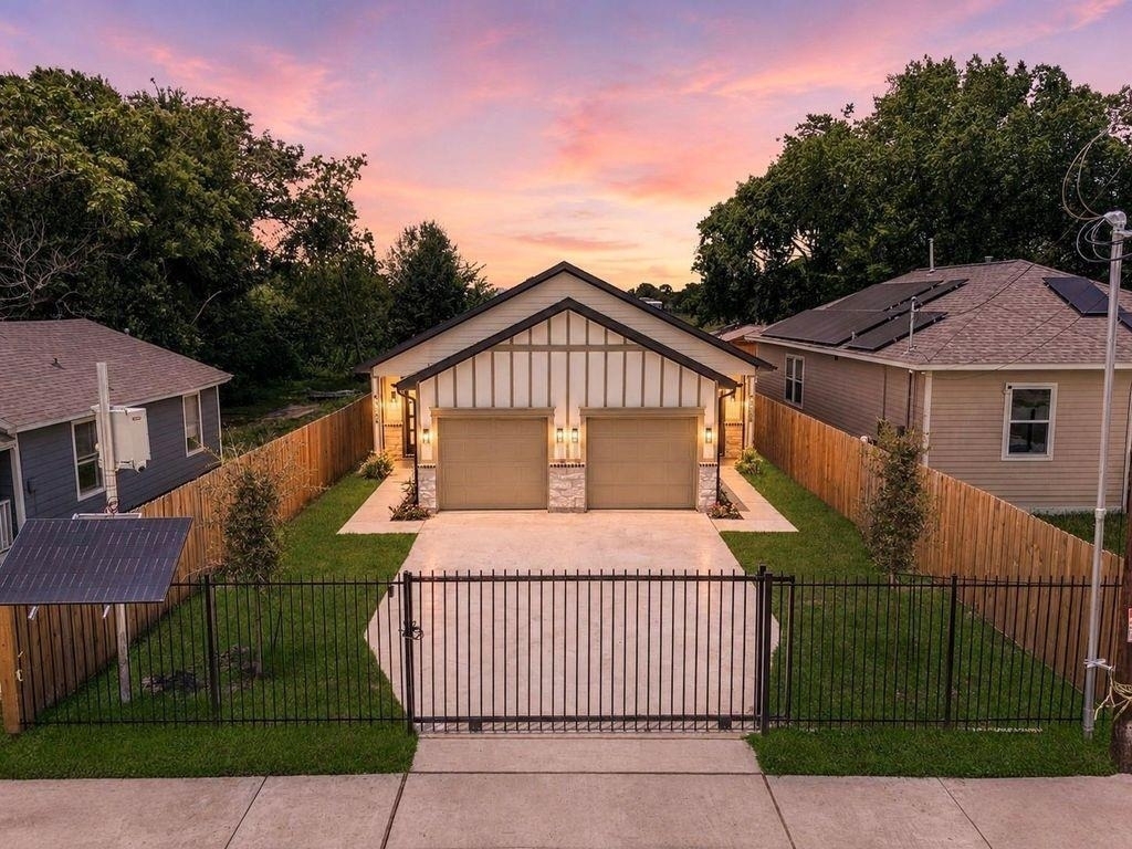 4335 Alvin Street - Photo 1