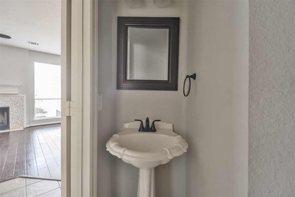 43 Alderon Woods Place - Photo 22