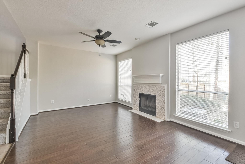 43 Alderon Woods Place - Photo 7