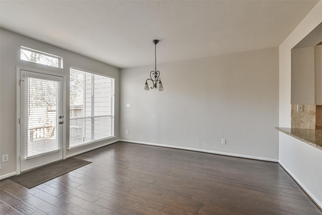 43 Alderon Woods Place - Photo 19