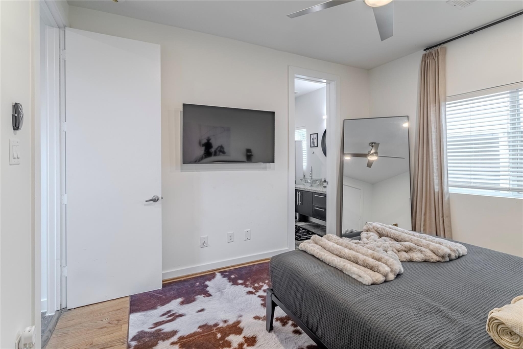 1414 Laird Street - Photo 5