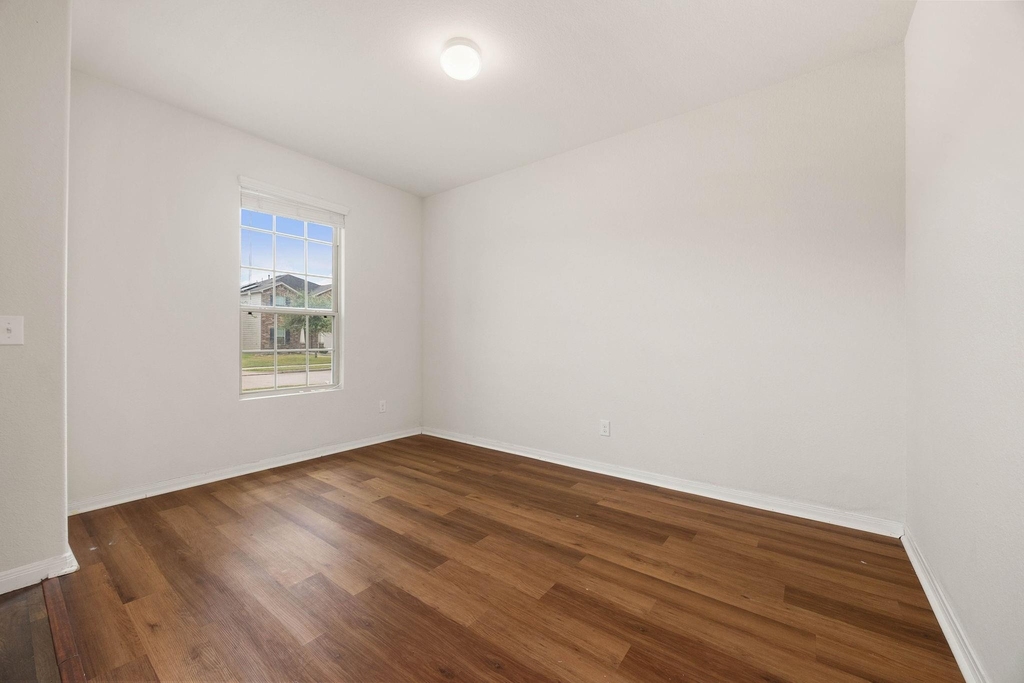 6727 Dayridge Lane - Photo 7