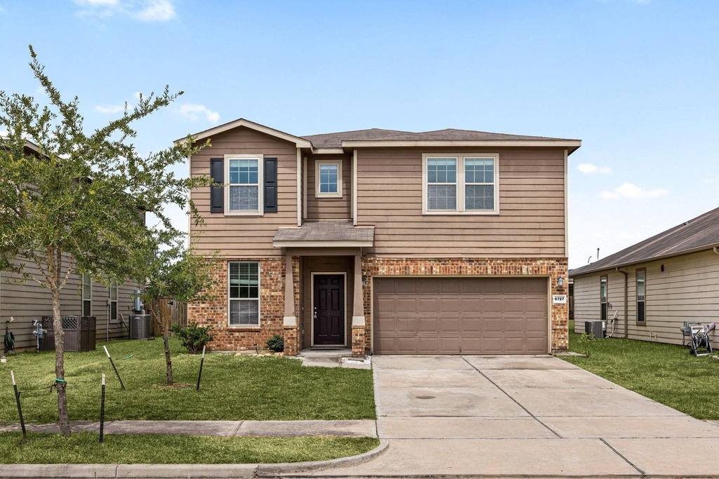 6727 Dayridge Lane - Photo 1