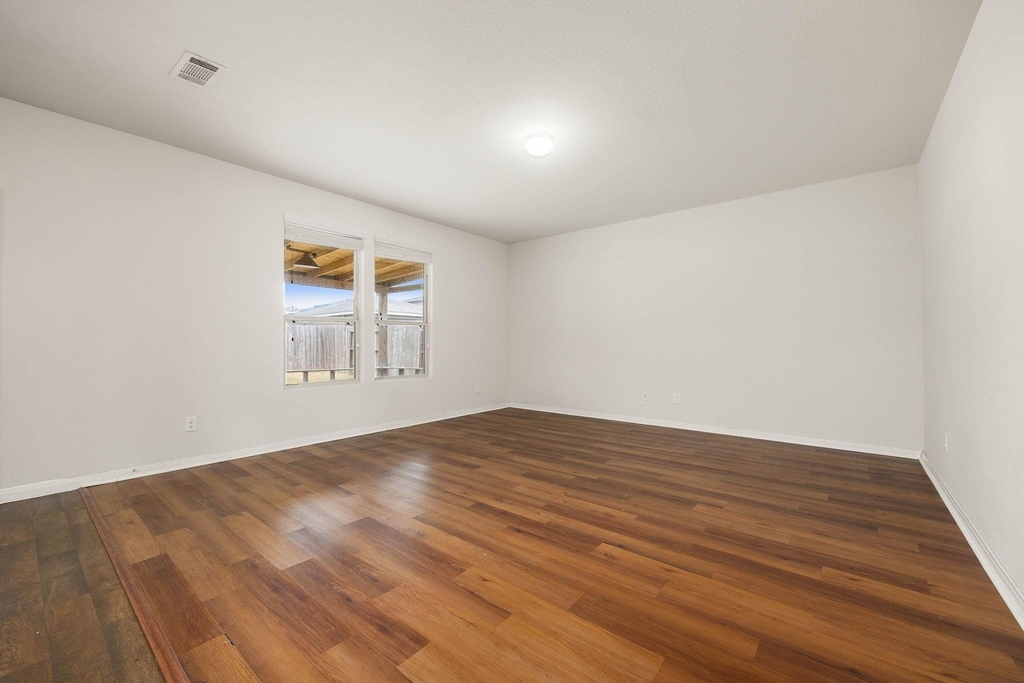 6727 Dayridge Lane - Photo 10