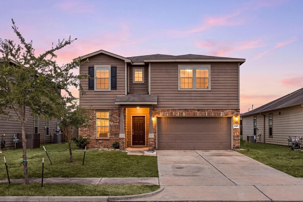 6727 Dayridge Lane - Photo 0