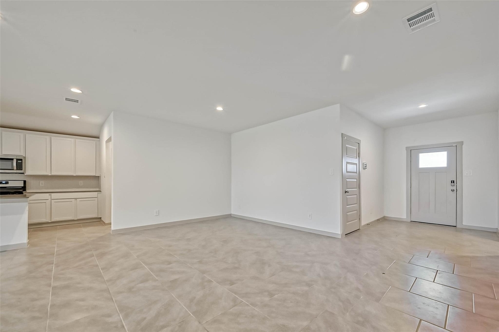 819 Dhalia Petal - Photo 7