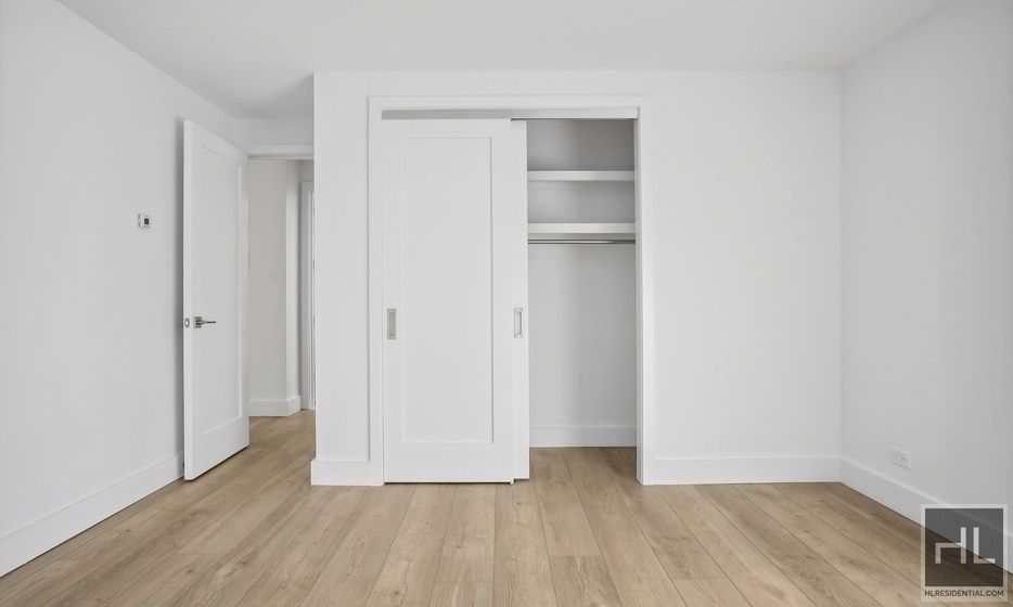 West 58th Street - Photo 1