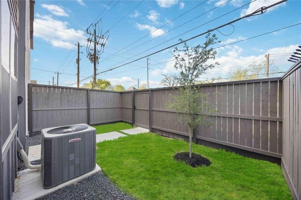 2524 Live Oak Street - Photo 27