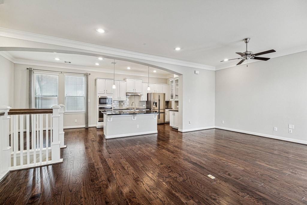 436 N Live Oak Street - Photo 4