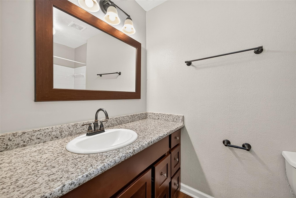 10038 Green Valley Lane - Photo 30