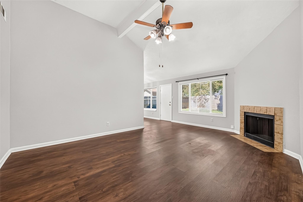 10038 Green Valley Lane - Photo 5