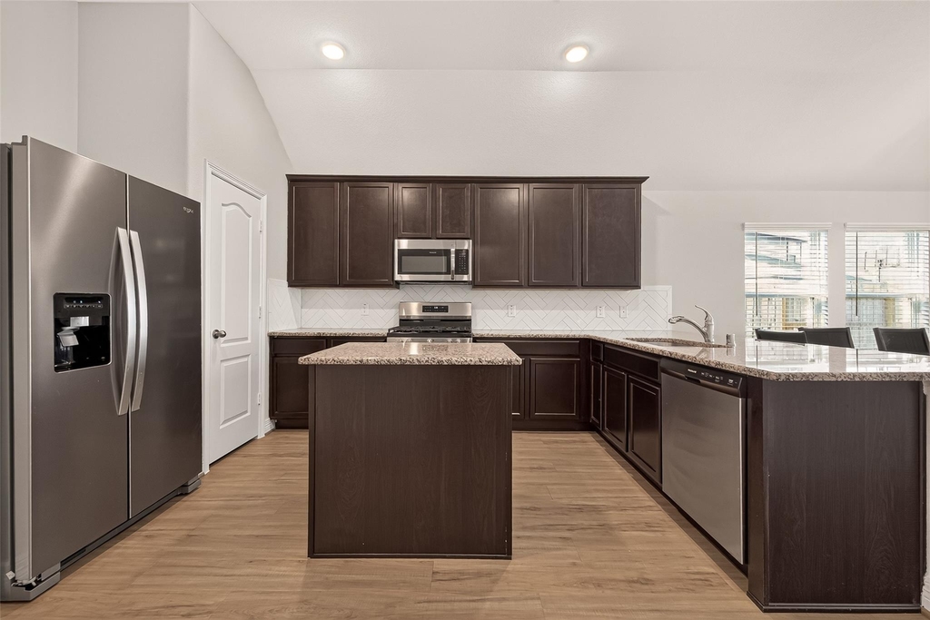 7423 Sunlit Harbor Drive - Photo 8