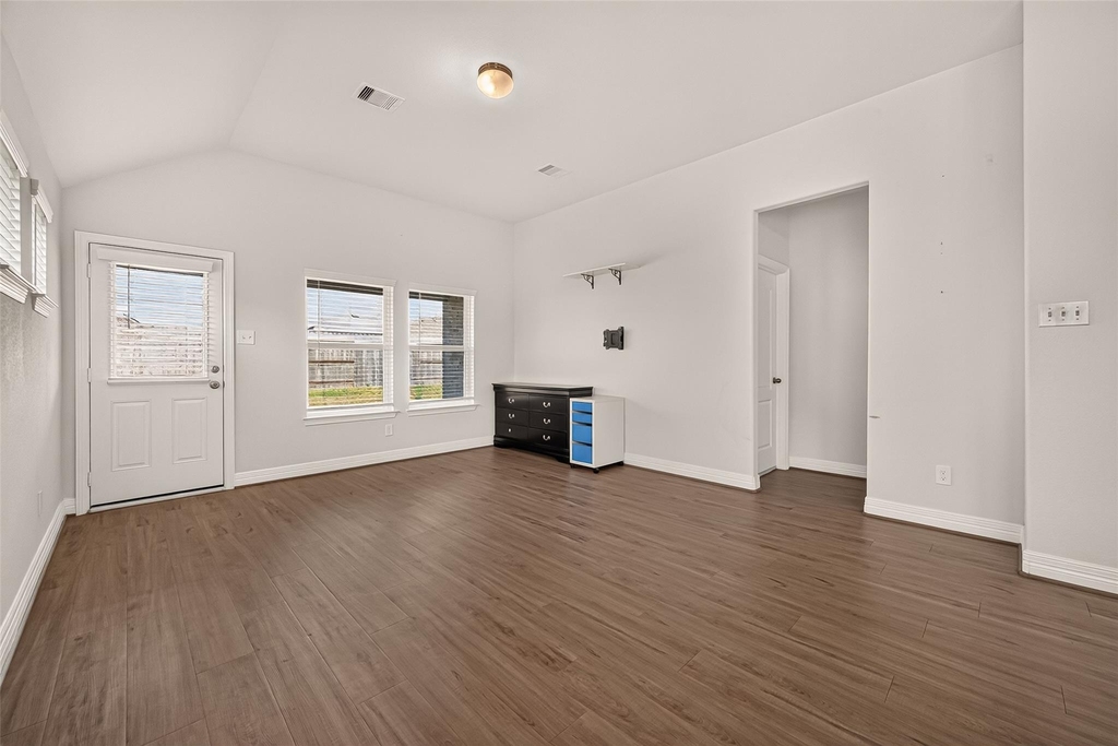 7423 Sunlit Harbor Drive - Photo 5