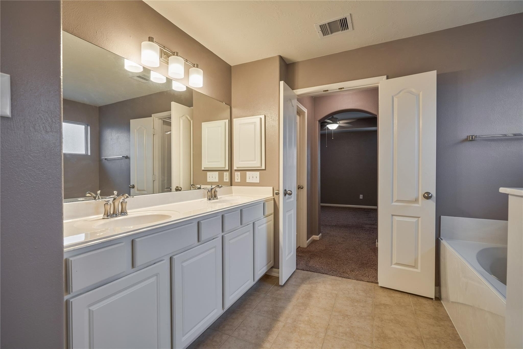 17250 Lafayette Hollow Lane - Photo 32