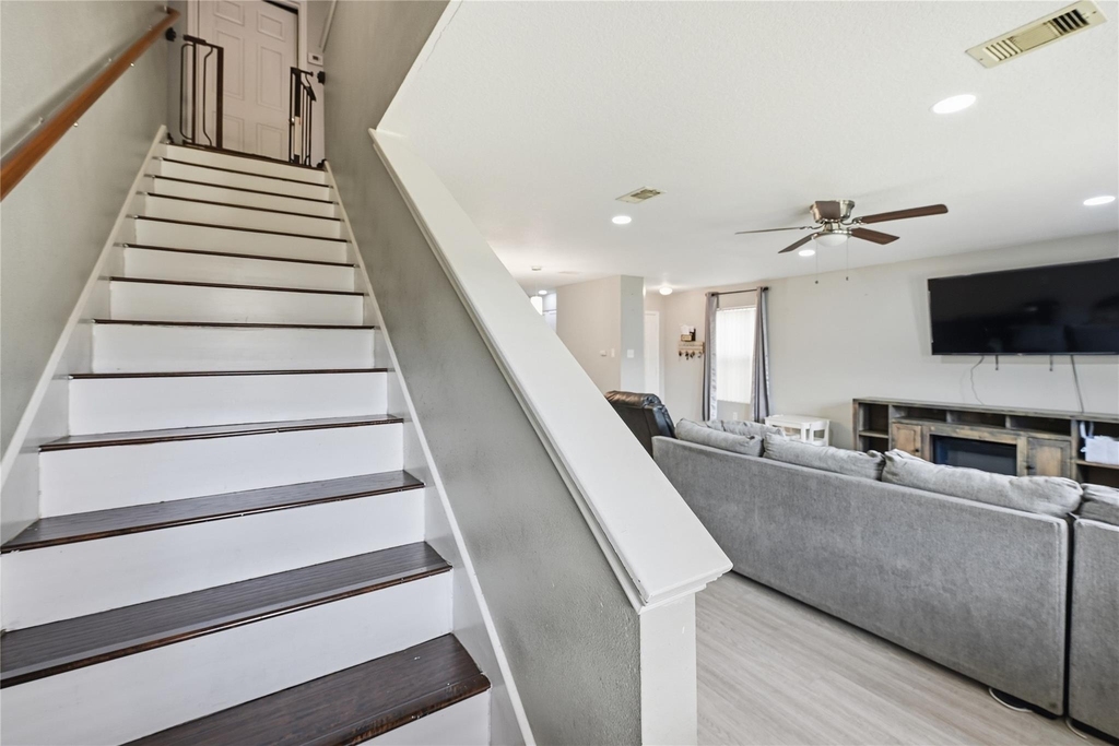 18215 Echo Mar Lane - Photo 16