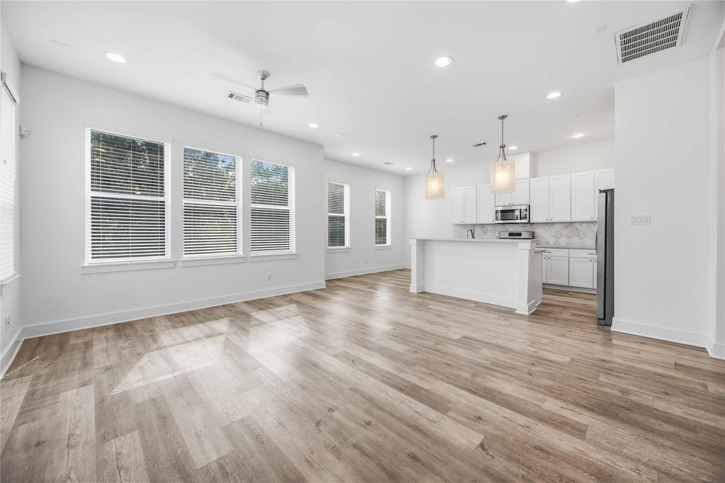 3369 Daphne Street - Photo 5